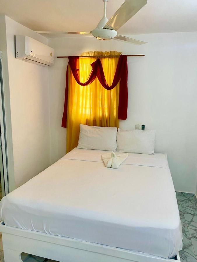 Apartamentos Felix ลาสแตร์เรนาส ภายนอก รูปภาพ